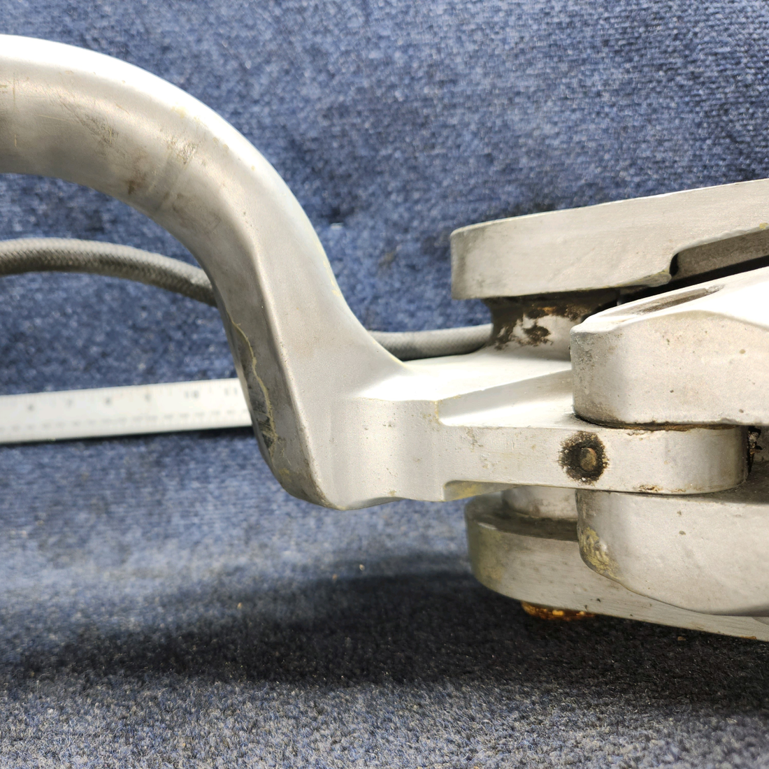 Used aircraft parts for sale, 169-810001-601 Beechcraft A24R Main Landing Gear Assembly LH