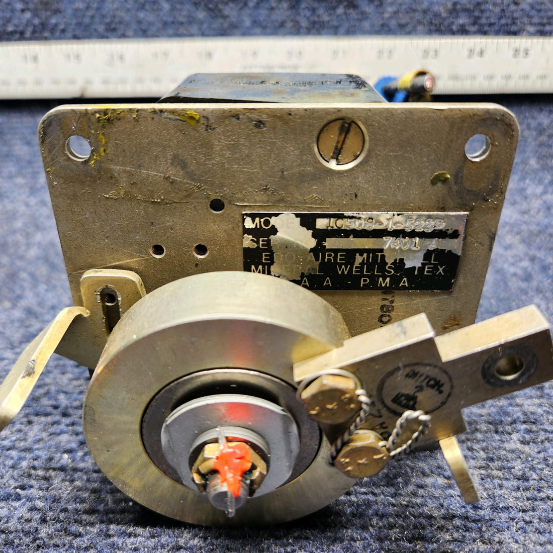 Used aircraft parts for sale, 1C508-1-529P EDO-AIRE Century III MOONEY M20J PITCH SERVO (VOLTS: 14)