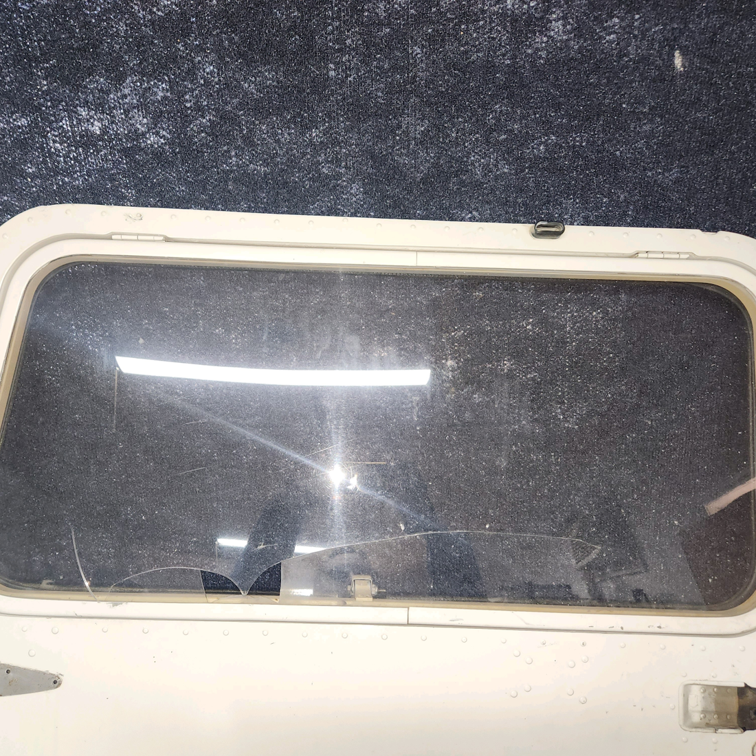 Used aircraft parts for sale, 0511106-175 Cessna 172 Cabin Door - LH