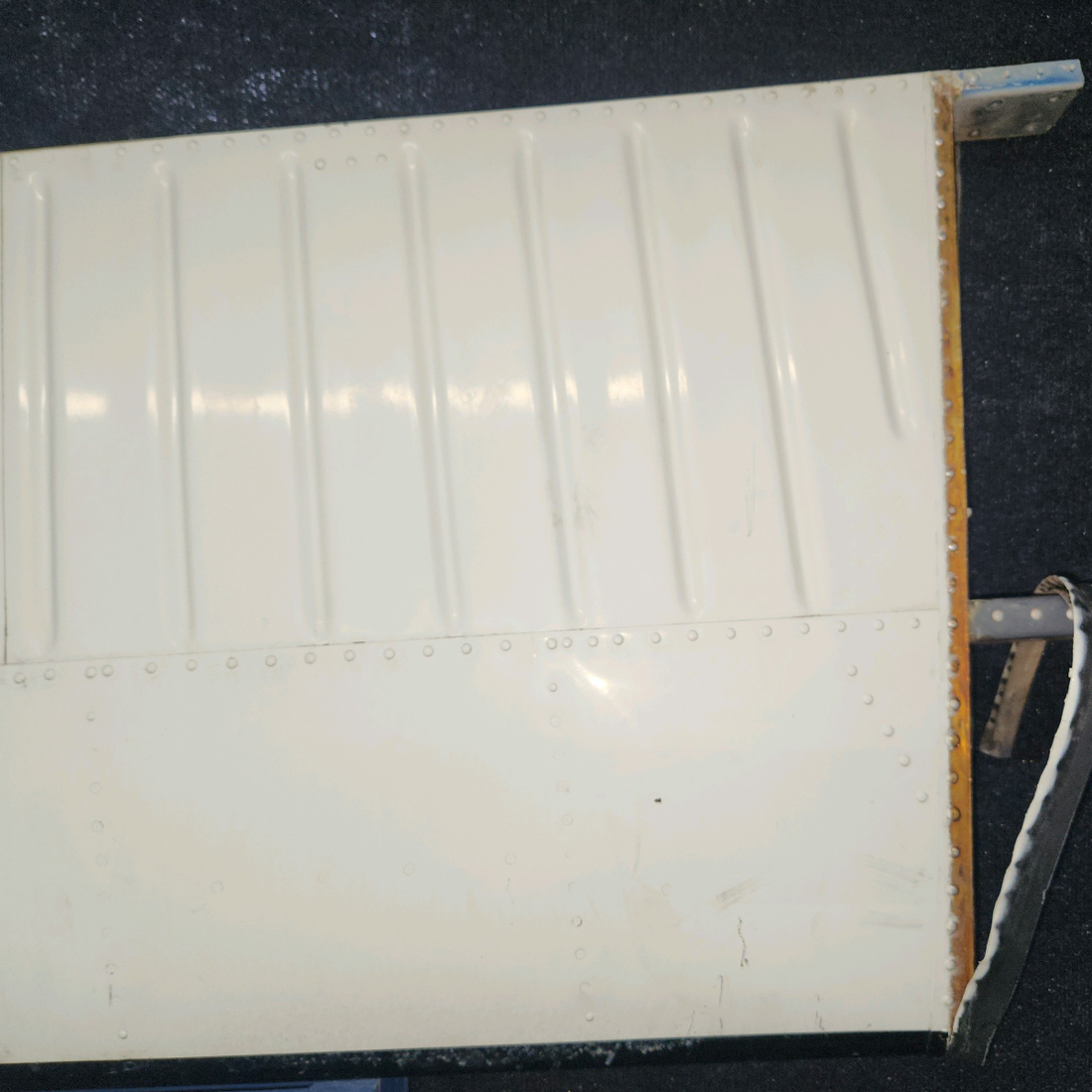 Used aircraft parts for sale, 33-620000-602 Beechcraft 35-33 Horizontal Stabilizer Assy - RH