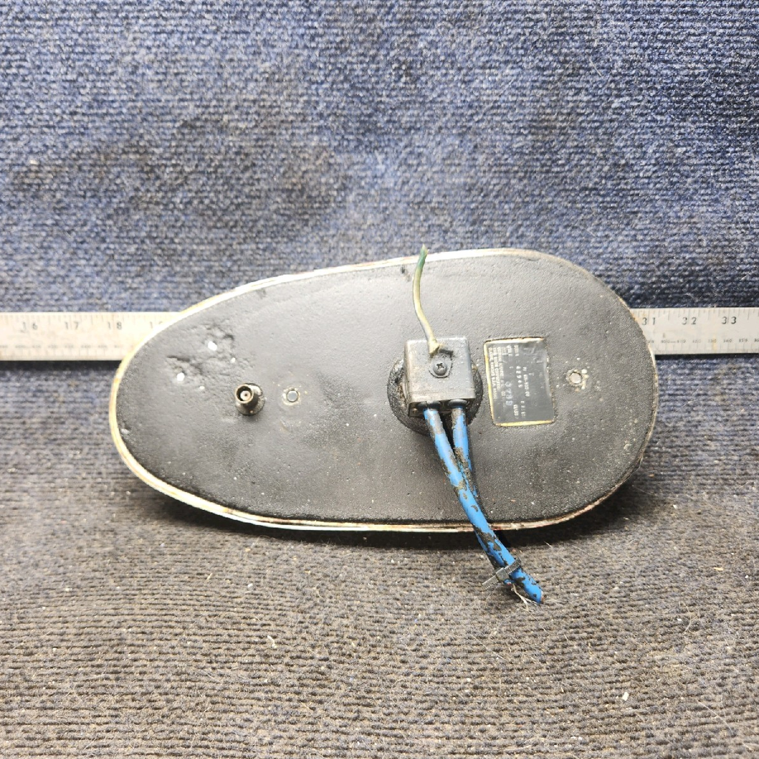 Used aircraft parts for sale, 071-1133-00 King Radio KA-42B piper PA-28-181 ADF Antenna Unit
