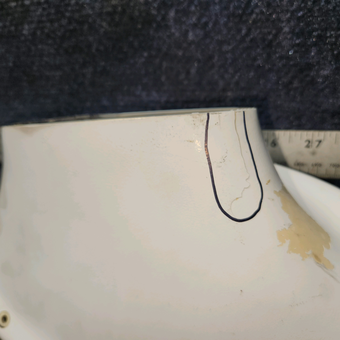 Used aircraft parts for sale, 0522150-4 Cessna 172E Upper Strut Fairing (Worn)