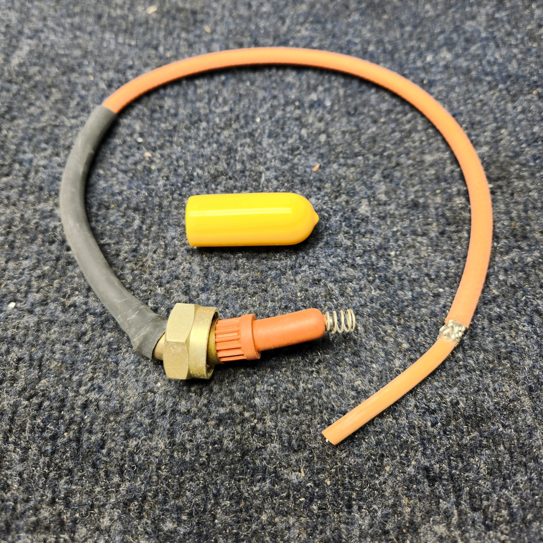Used aircraft parts for sale, 100-15 BEECHCRAFT F35 WARD AERO IGNITION LEADS 100 SERIES 15