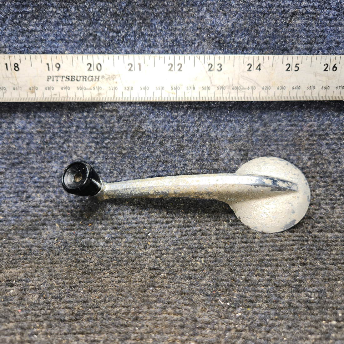 Used aircraft parts for sale, 464-023 PIPER PA28-140 Elevator Trim Handle