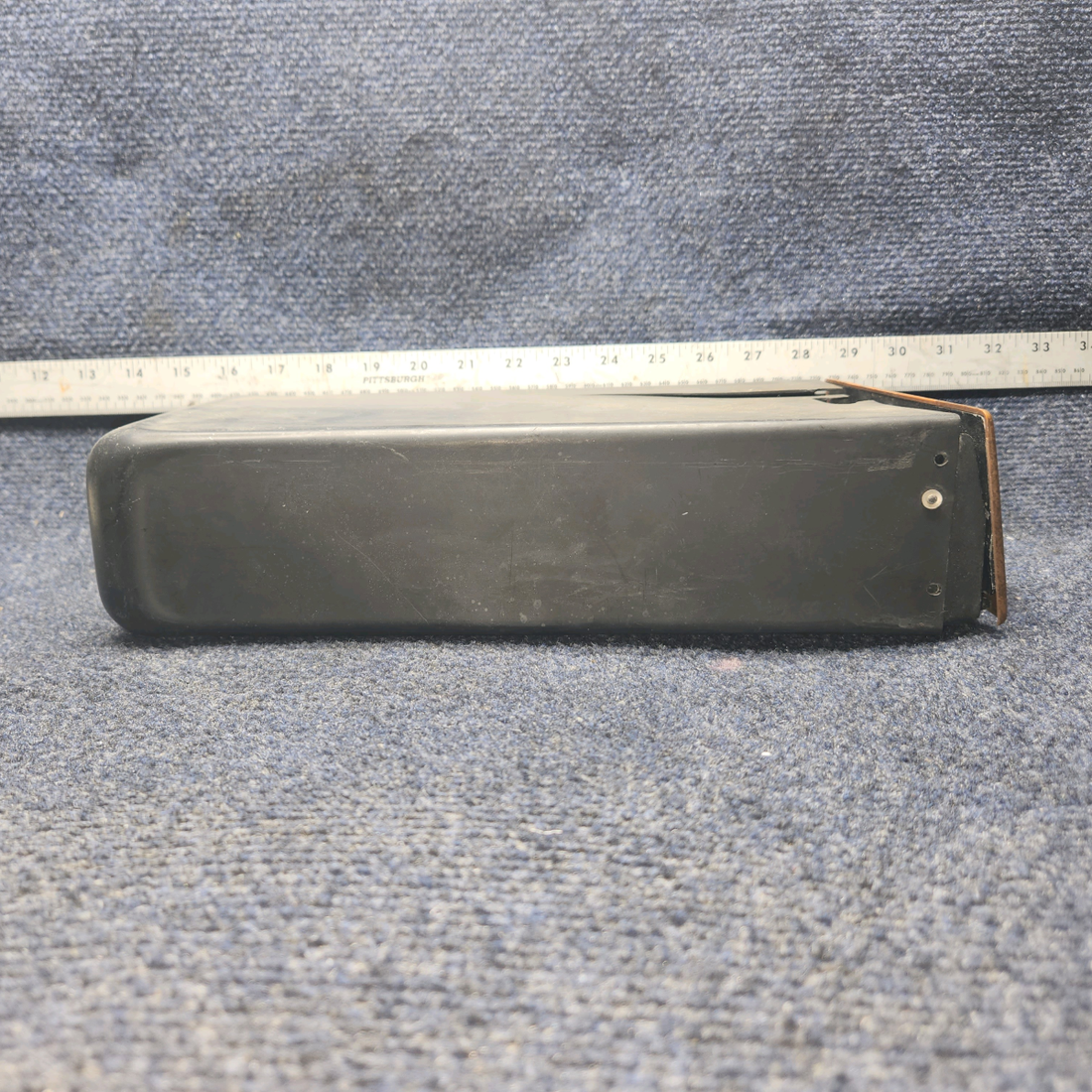 Used aircraft parts for sale, 0513085-16 Cessna 172RG Glove Box Assembly with Door