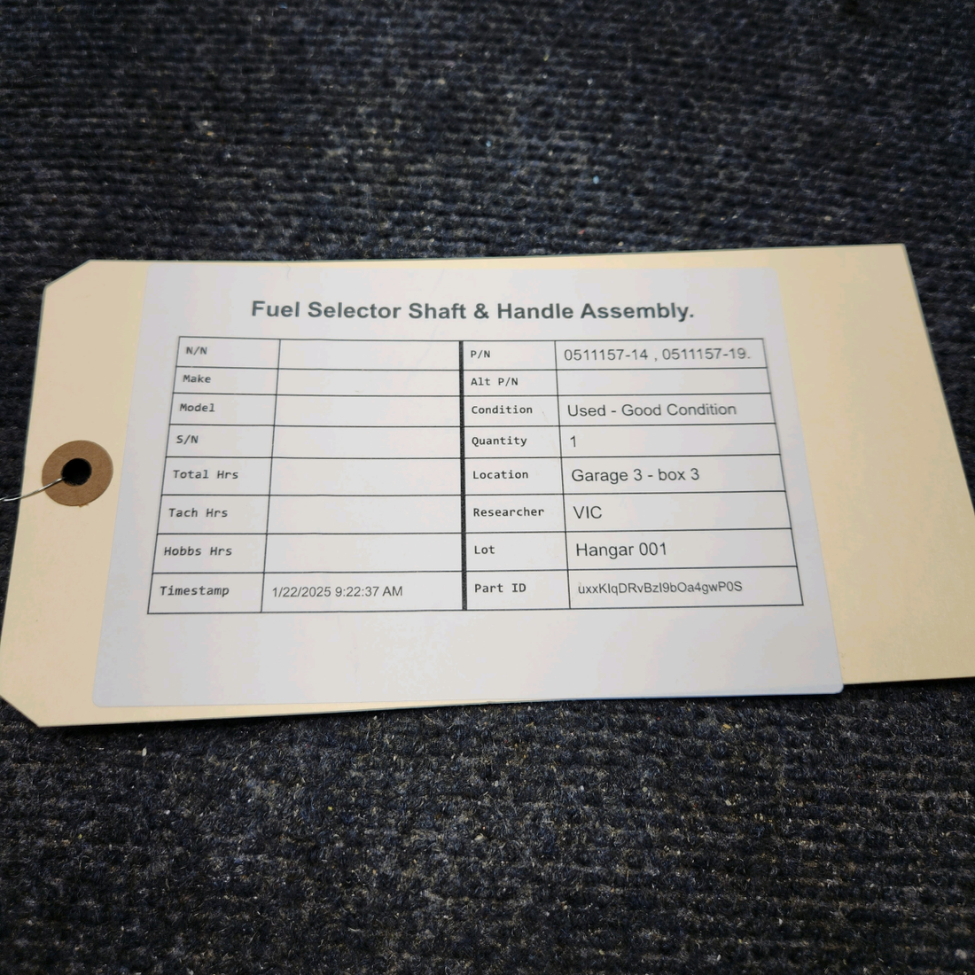 Used aircraft parts for sale, 0511157-14 , 0511157-19 Cessna FUEL SELECTOR SHAFT & HANDLE ASSEMBLY.