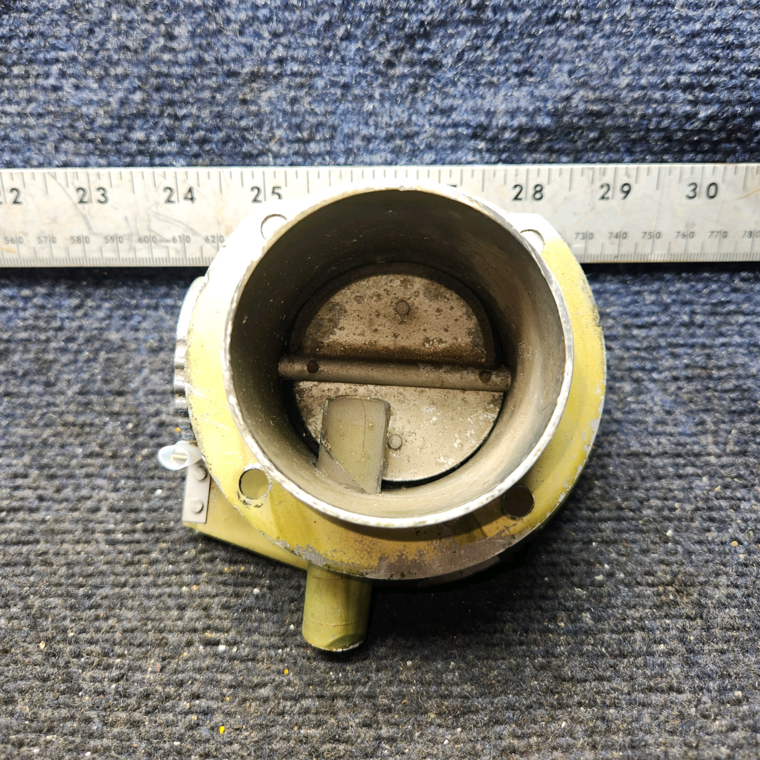 Used aircraft parts for sale, 68416-000 Piper PA32RT-300 Forward Cabin Air Vent Valve Assembly - LH