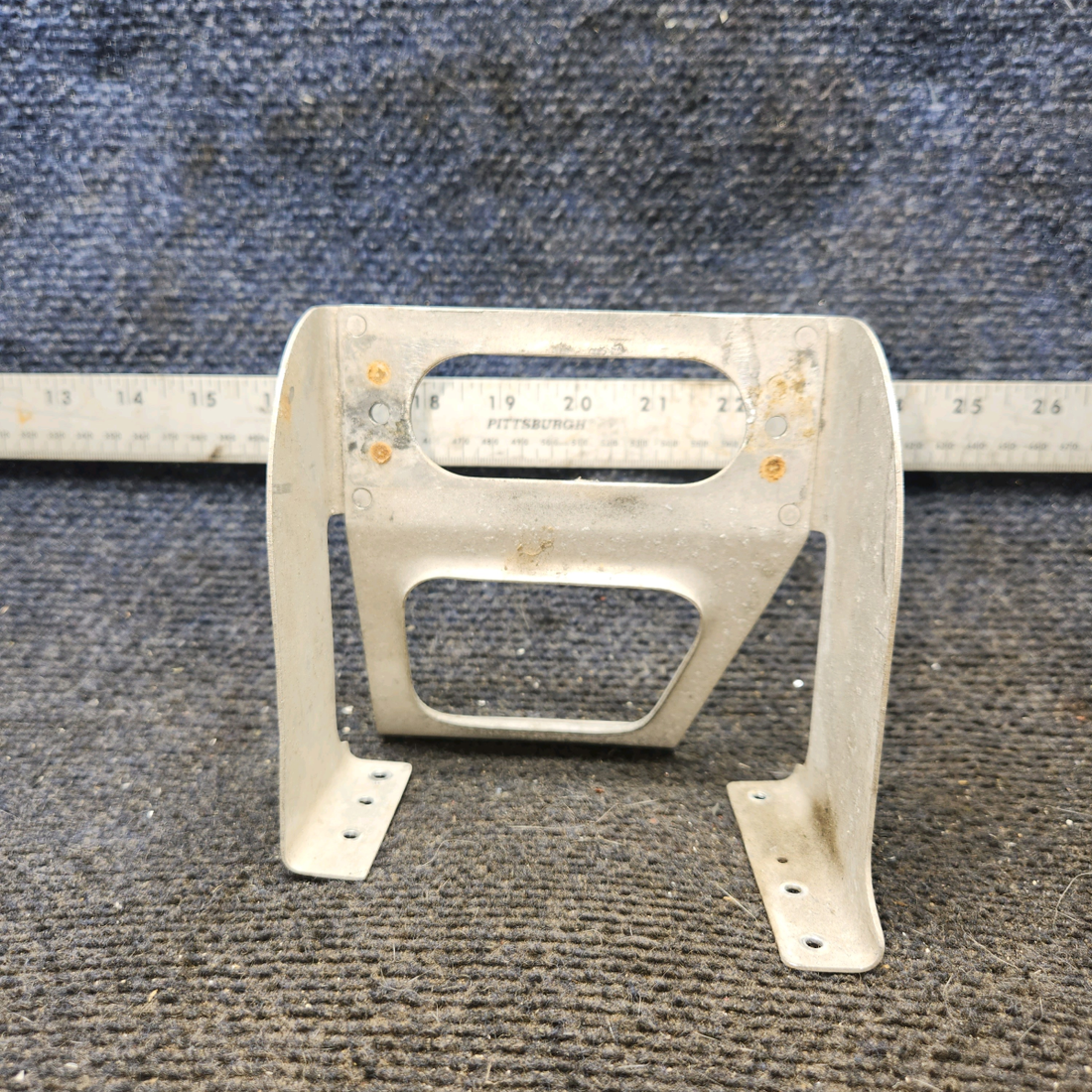 Used aircraft parts for sale, 0553005-5 cessna 172N Ground Power Mount Bracket Assembly