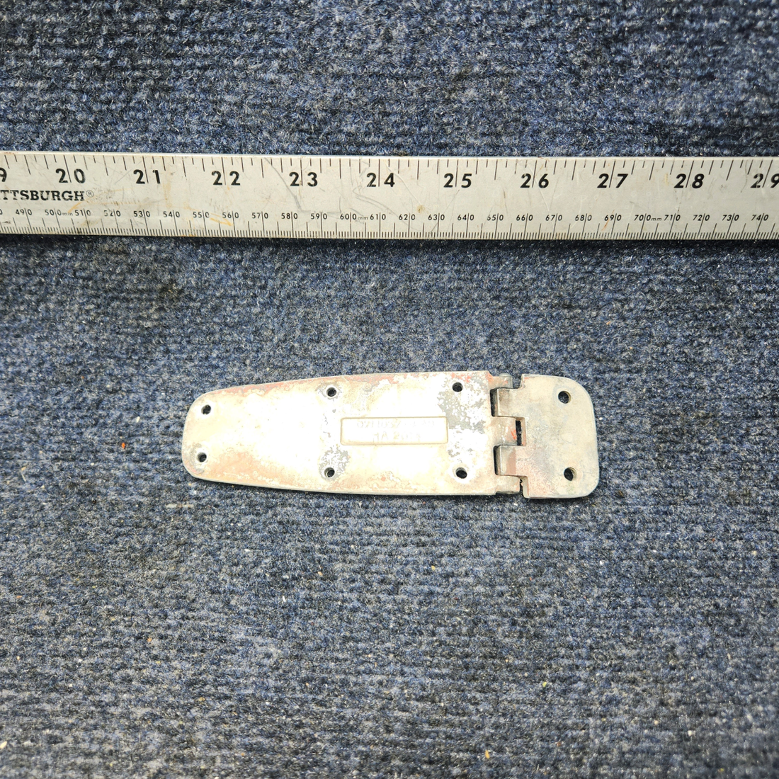 Used aircraft parts for sale, 0413426-3 Cessna C-150J Hinge Assy L.H Upper or R.H Lower