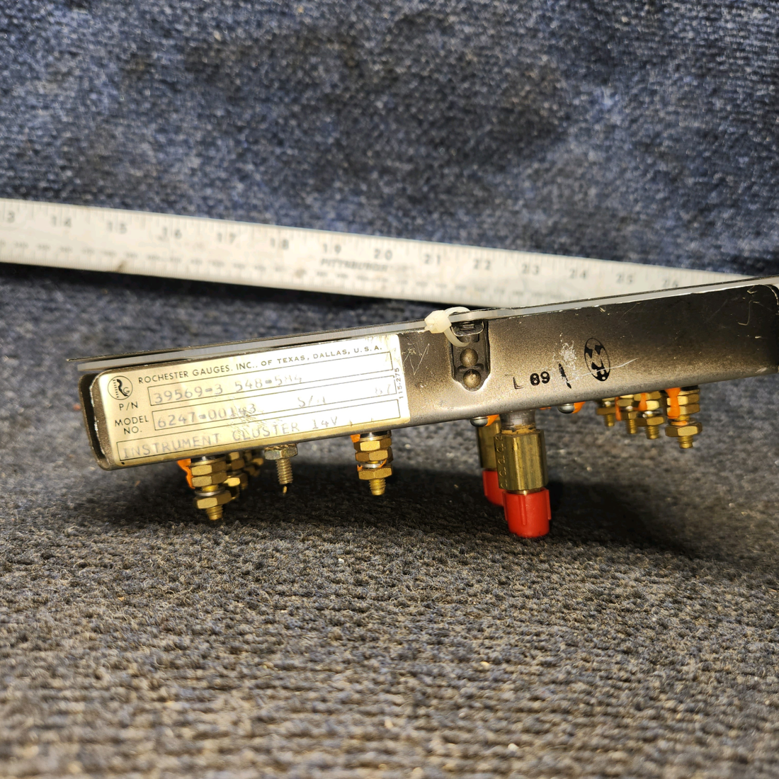 Used aircraft parts for sale, 39569-003 Rochester Piper PA34-220T Instrumet Gauge Cluster (12V)