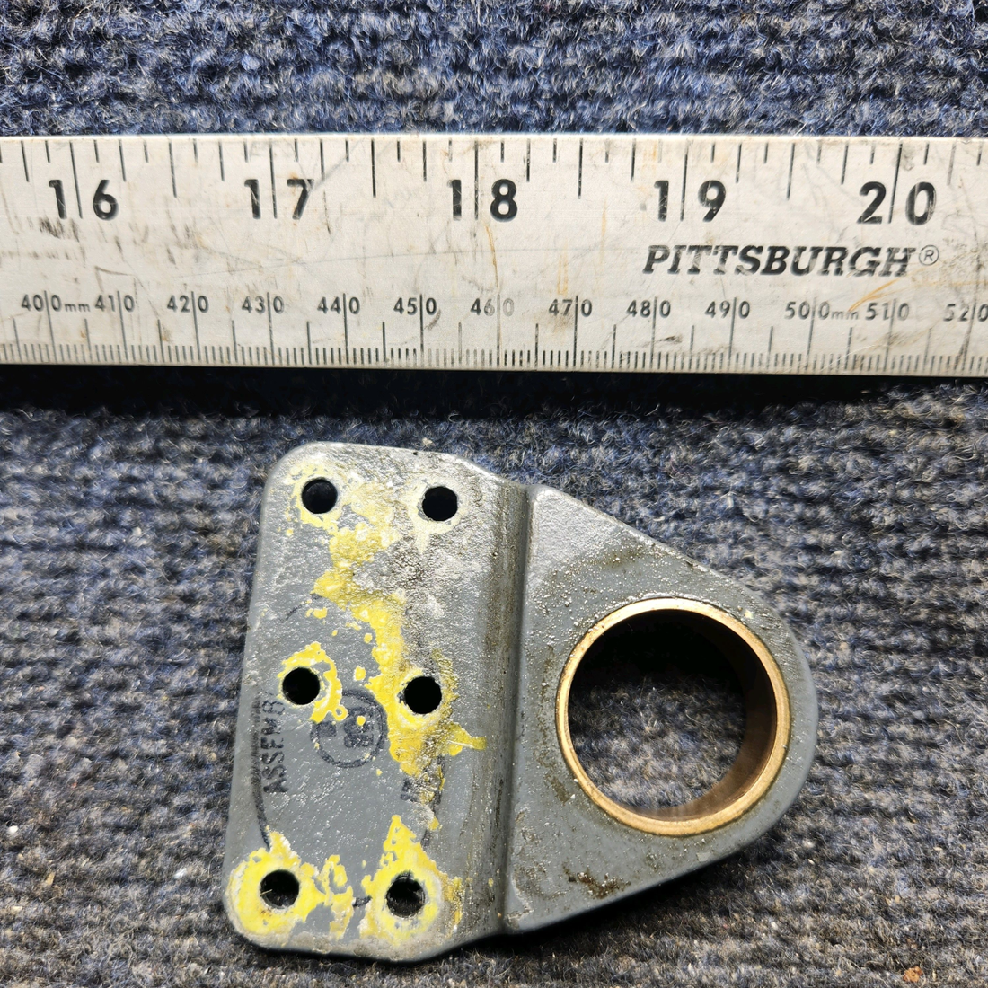 Used aircraft parts for sale, 35-524183-2 Beechcraft 35-33 Support Assy INBD