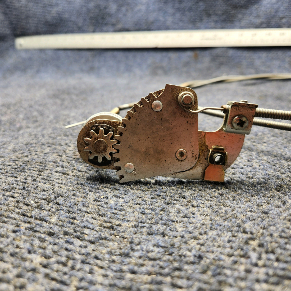 Used aircraft parts for sale, 361-000-11 / 130-032-332 Beechcraft F33A CONTROL FRESH AIR W/ BRACKET AND CABLE.