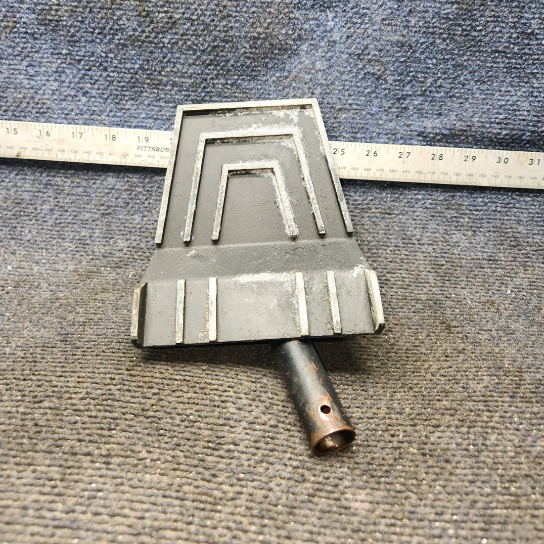 Used aircraft parts for sale, 1460320-1, 0411307 Cessna 172F Rudder Pedal & Arm