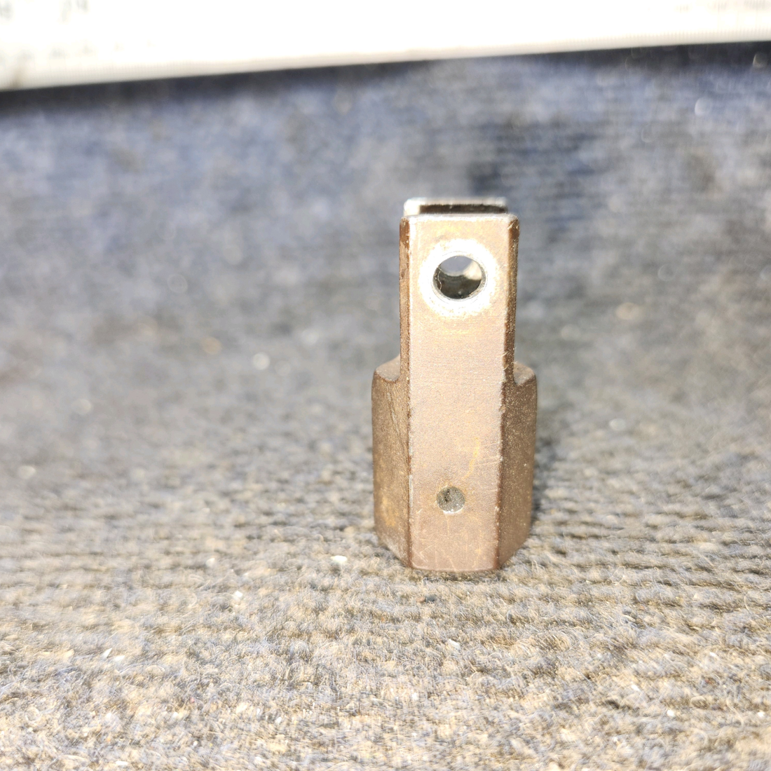 Used aircraft parts for sale, 0543023 cessna 150G Nose Gear Clevis