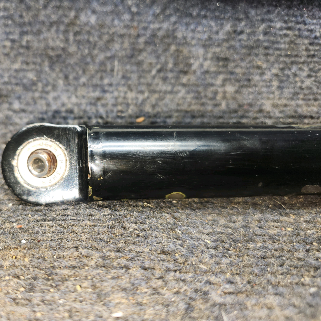 Used aircraft parts for sale, 35262-002 piper PA-28-181 Nose Wheel Bungee Assembly