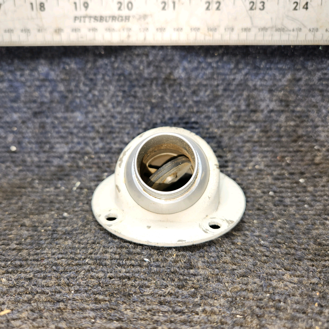 Used aircraft parts for sale, 0813610-3 Cessna 182G Cabin Air Vent Valve