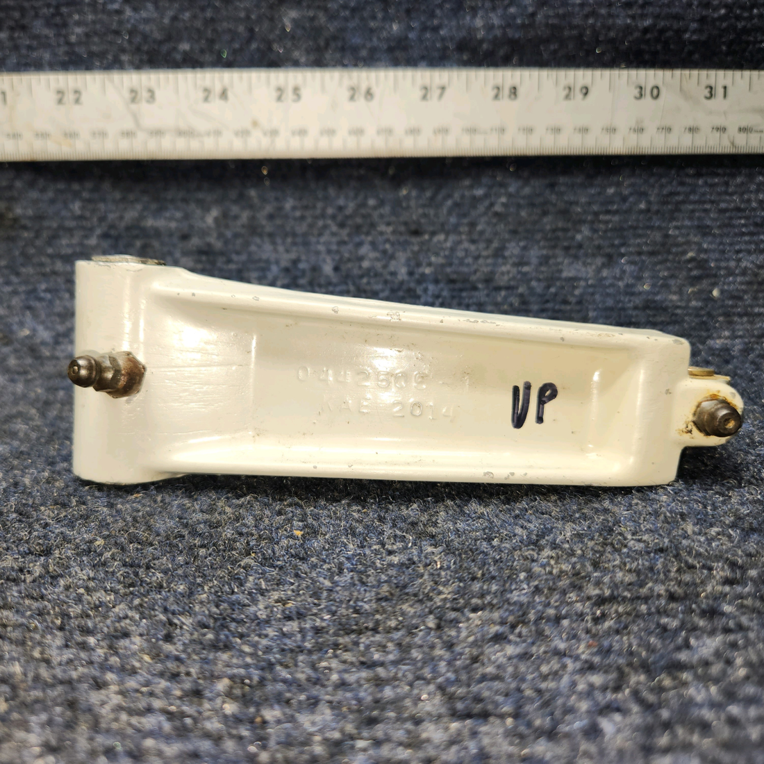 Used aircraft parts for sale, 0442505-1 Cessna C-150J Upper Torque Link Assembly