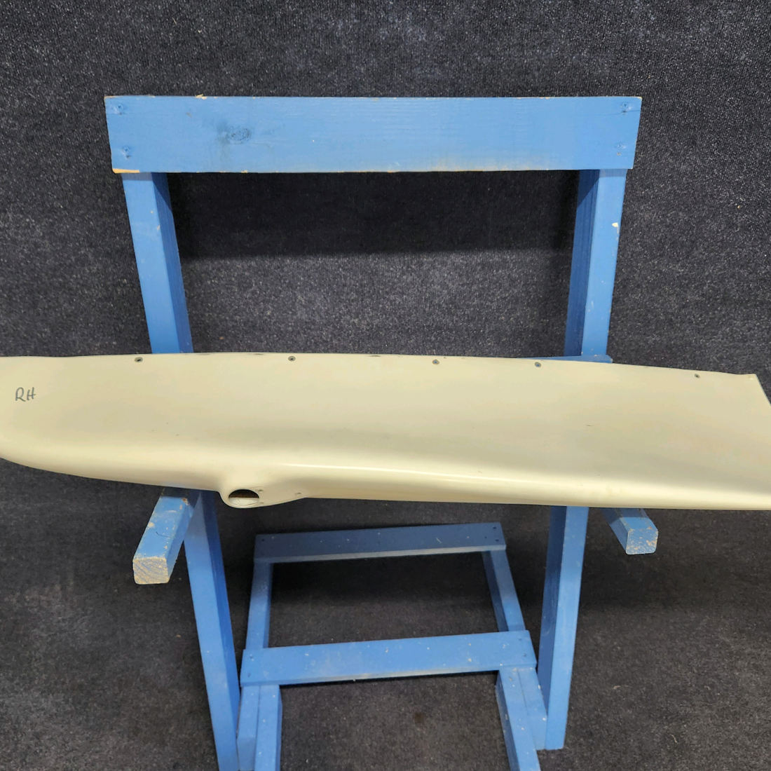Used aircraft parts for sale, Part Number N/A Cessna C-150J CESSNA 150J HORTON STOL WING TIP ASSEMBLY LH & RH