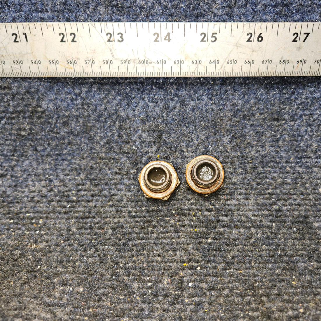 Used aircraft parts for sale, 532432 Continental O-300-D Cessna 172F Plug Sold as a set of 2