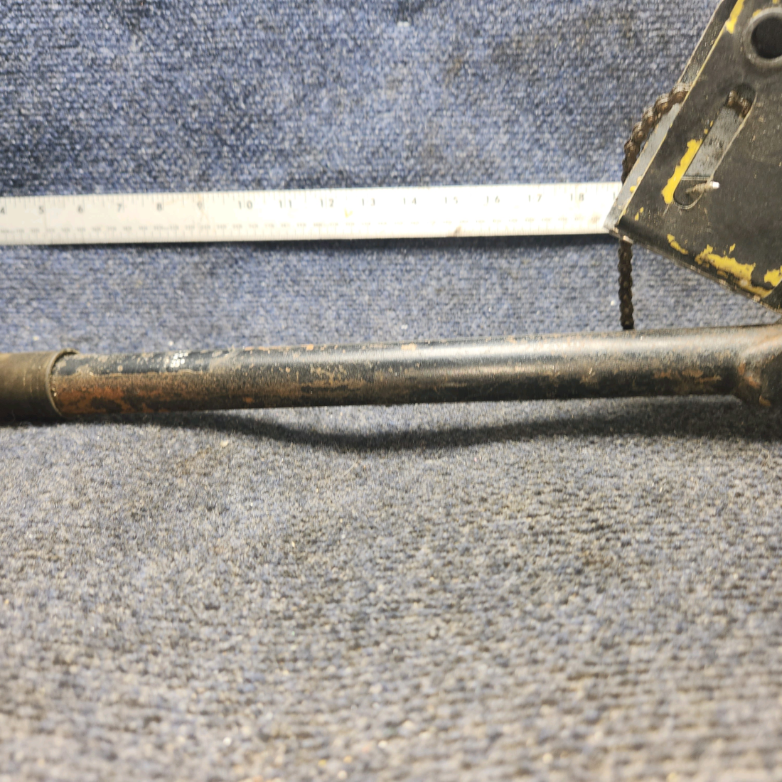 Used aircraft parts for sale, 169-524000-603 Beechcraft C23 SUNDOWNER Flap Control Assembly with Handle