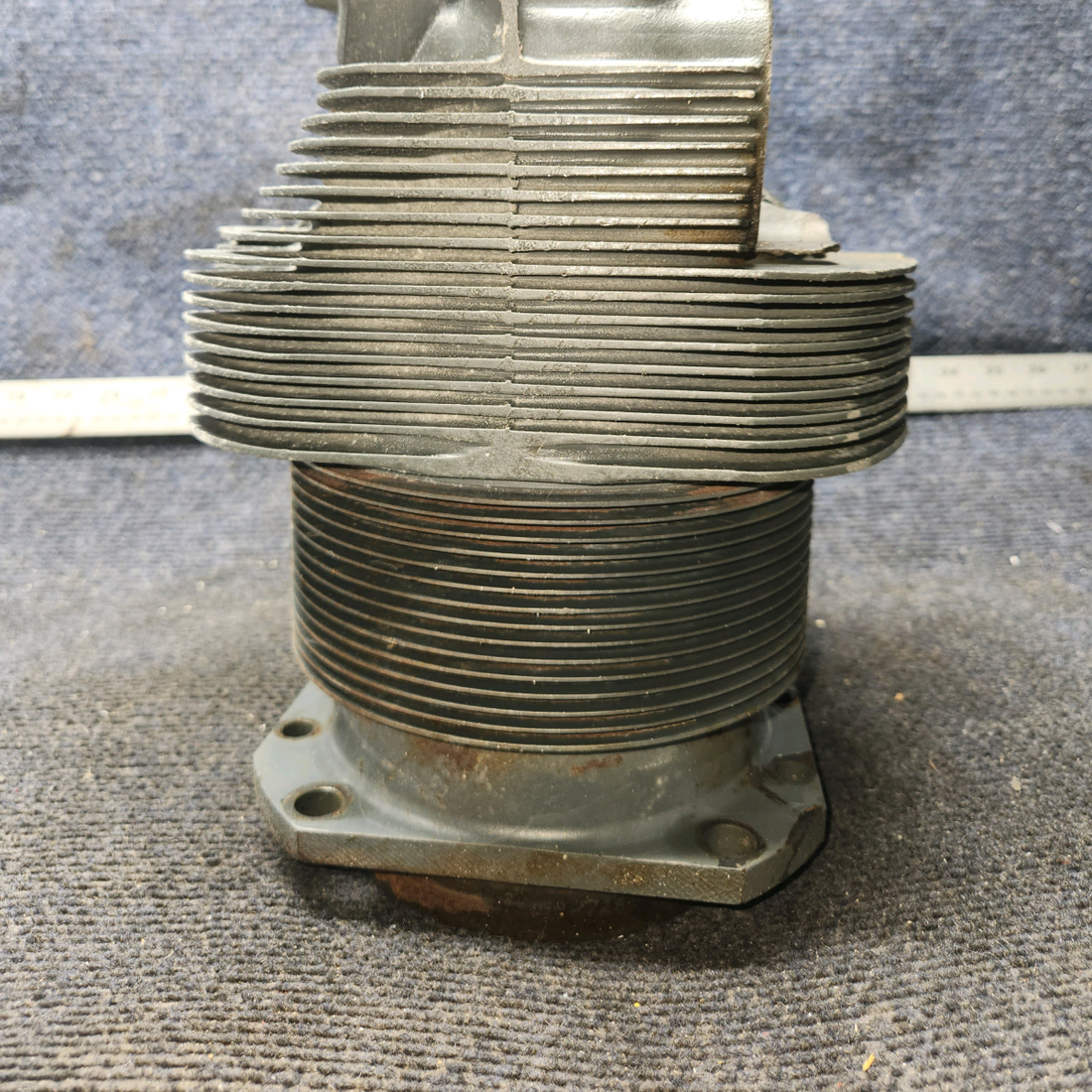 Used aircraft parts for sale, LW-12417 Lycoming O-320 American Gruman A1A Cylinder