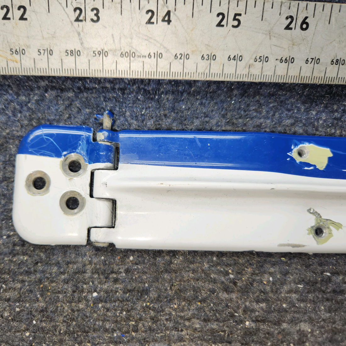 Used aircraft parts for sale, 0711037-14, 0711037-16 Cessna 182G Cabin Door Upper Hinge RH with Pin