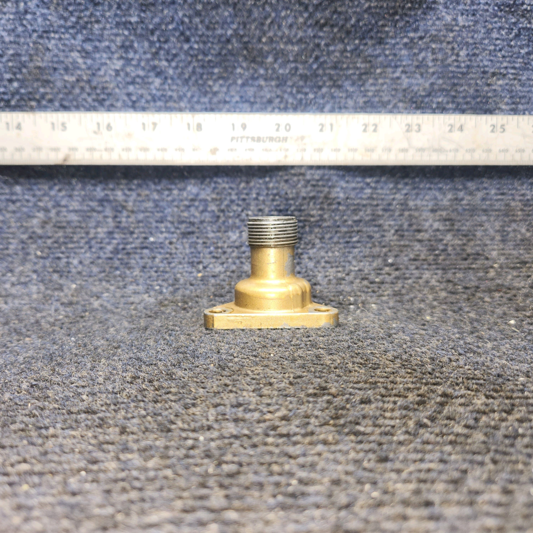 Used aircraft parts for sale, 641531 Continental O-300-D Cessna 172F Tachometer Drive Adapter Assy