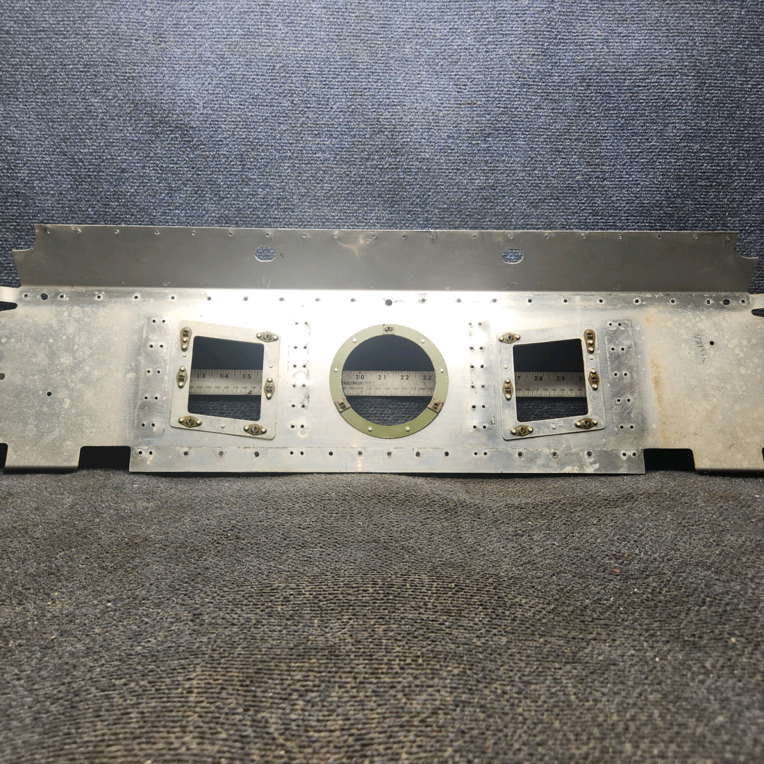 Used aircraft parts for sale, 0411955-5 cessna 150G Landing Gear Floorboard assembly