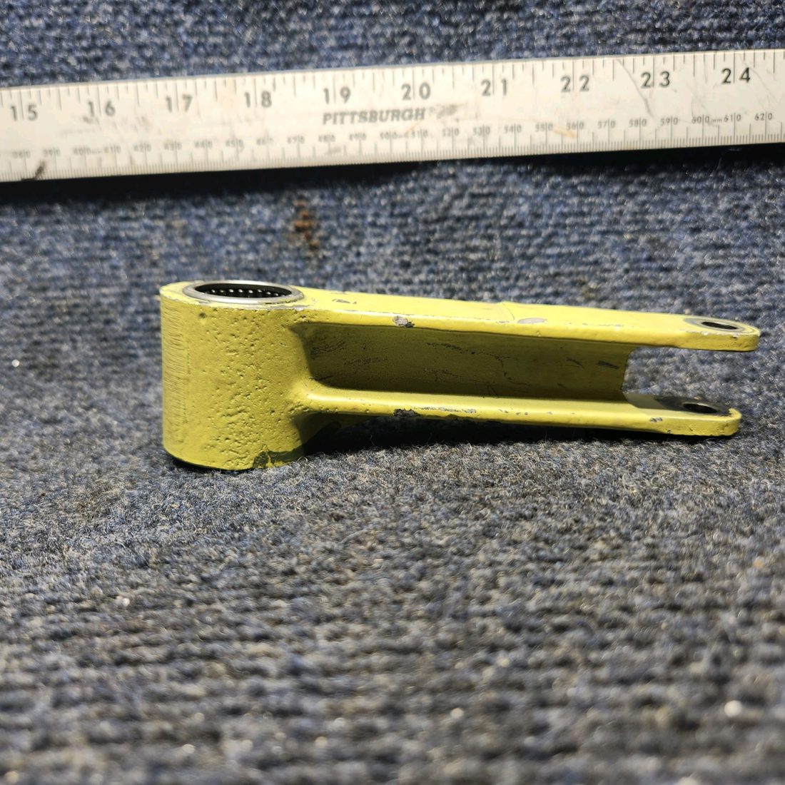 Used aircraft parts for sale, 002-820011-1 Beechcraft F33A NOSE GEAR RETRACT IDLER ARM ASSEMBLY