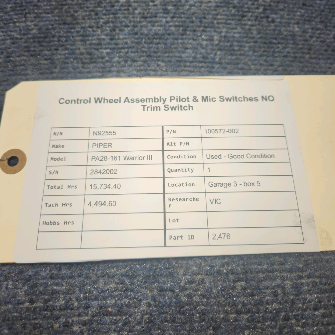 Used aircraft parts for sale, 100572-002 PIPER PA28-161 Warrior III CONTROL WHEEL ASSEMBLY PILOT  & MIC SWITCHES NO TRIM SWITCH
