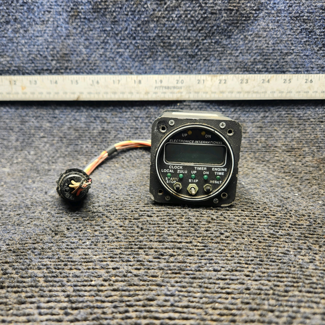 Used aircraft parts for sale, ASC-5A Electronics International piper PA-28-181 Super Clock Indicator