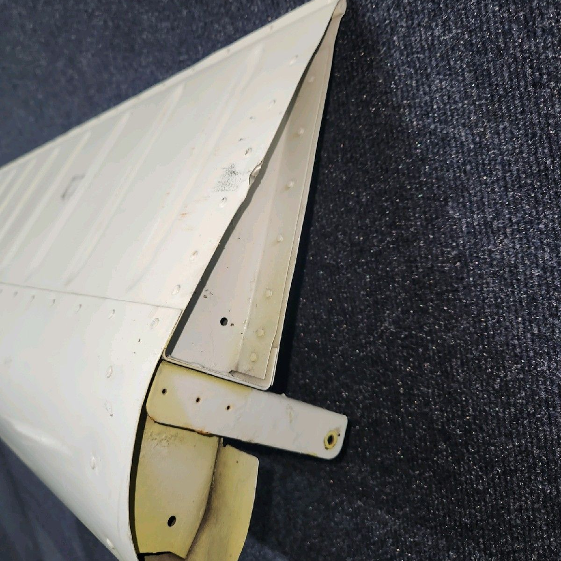 Used aircraft parts for sale, 65591-000 piper PA-28-181 Flap Assembly - LH