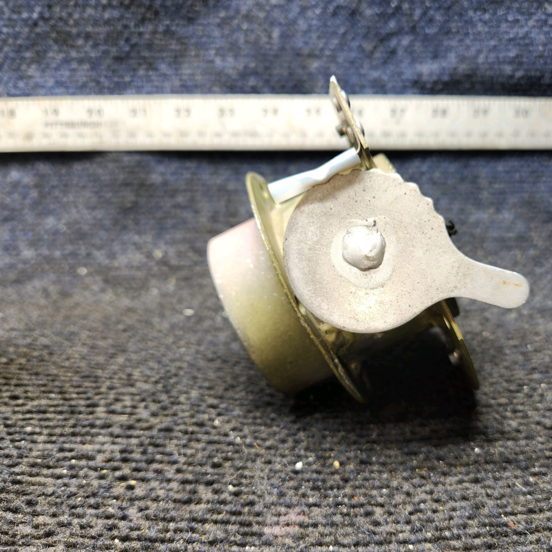 Used aircraft parts for sale, 68556-001 Piper PA32RT-300 Aft Air Vent Assembly - RH