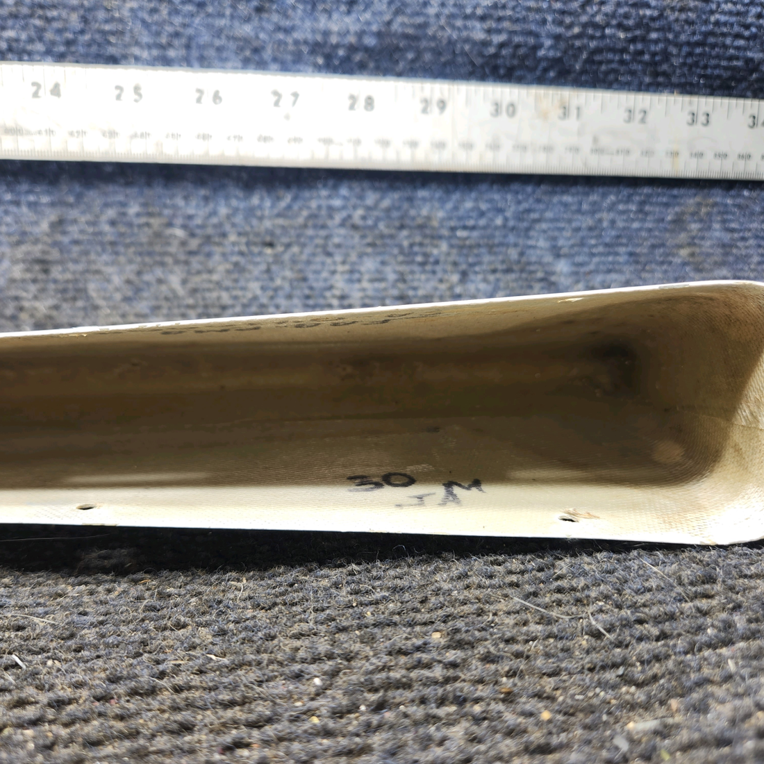 Used aircraft parts for sale, 0532001-94 cessna 172N Elevator Tip – LH