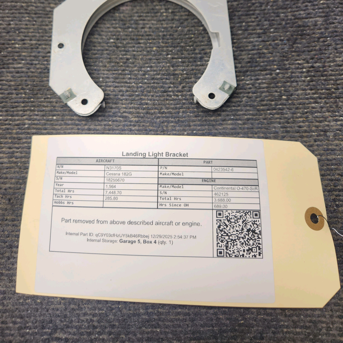 Used aircraft parts for sale, 0423542-6 Cessna 182G Landing Light Bracket