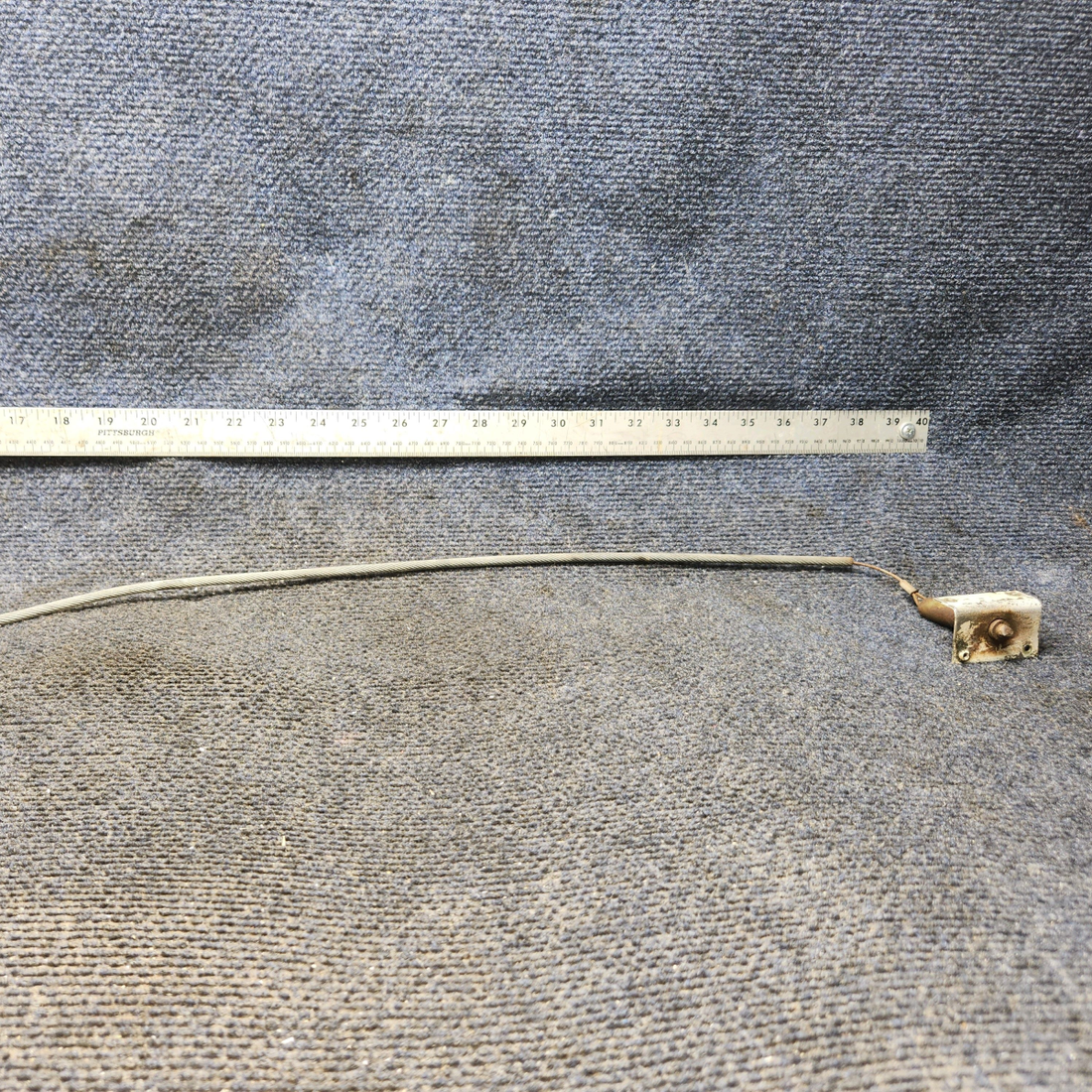 Used aircraft parts for sale, 96863-006 Piper PA32RT-300 Lower Actuator Assy Door Latch