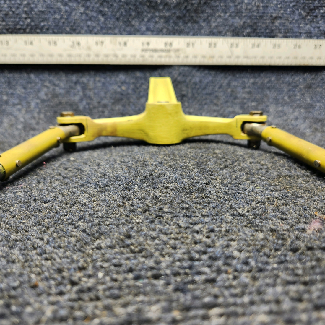Used aircraft parts for sale, 002-410039-7 Beechcraft F33A RUDDER CONTROL BELLCRANK RH W RODS