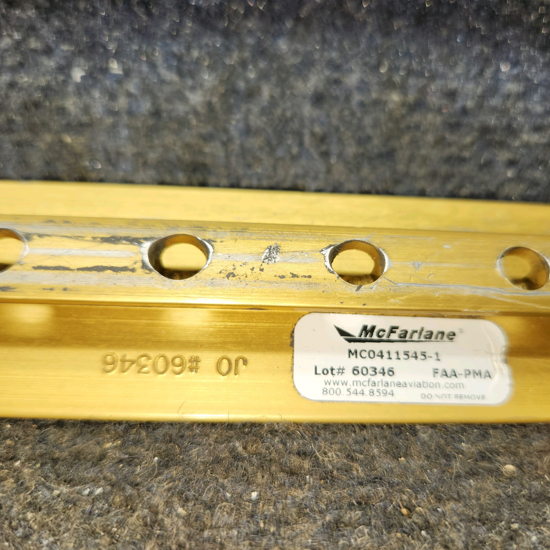 Used aircraft parts for sale, MC0411545-1 cessna 150G Outboard Seat Track