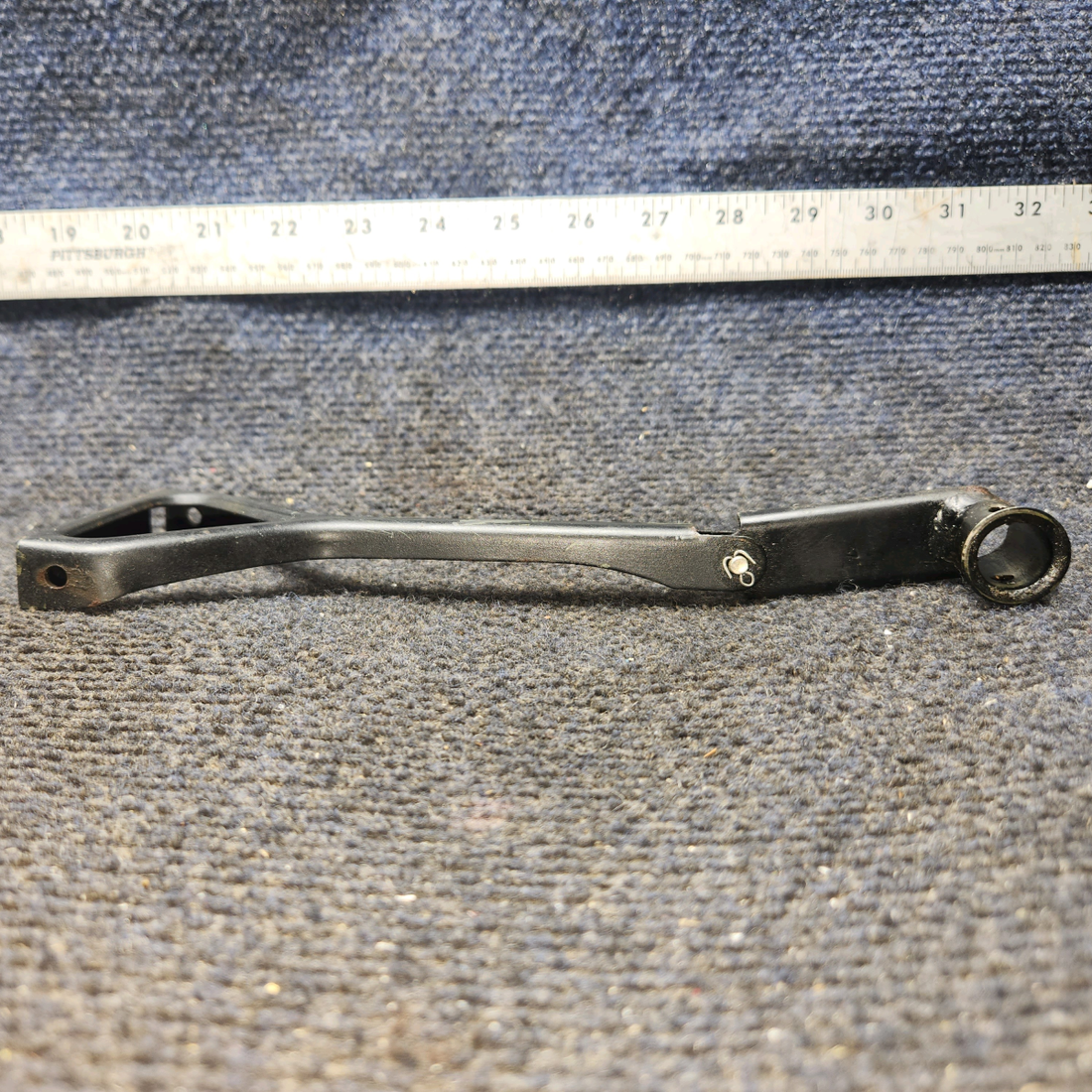 Used aircraft parts for sale, 0411563, 0511336-1 Cessna 172F Rudder Pedal Arm Assembly w/ Link