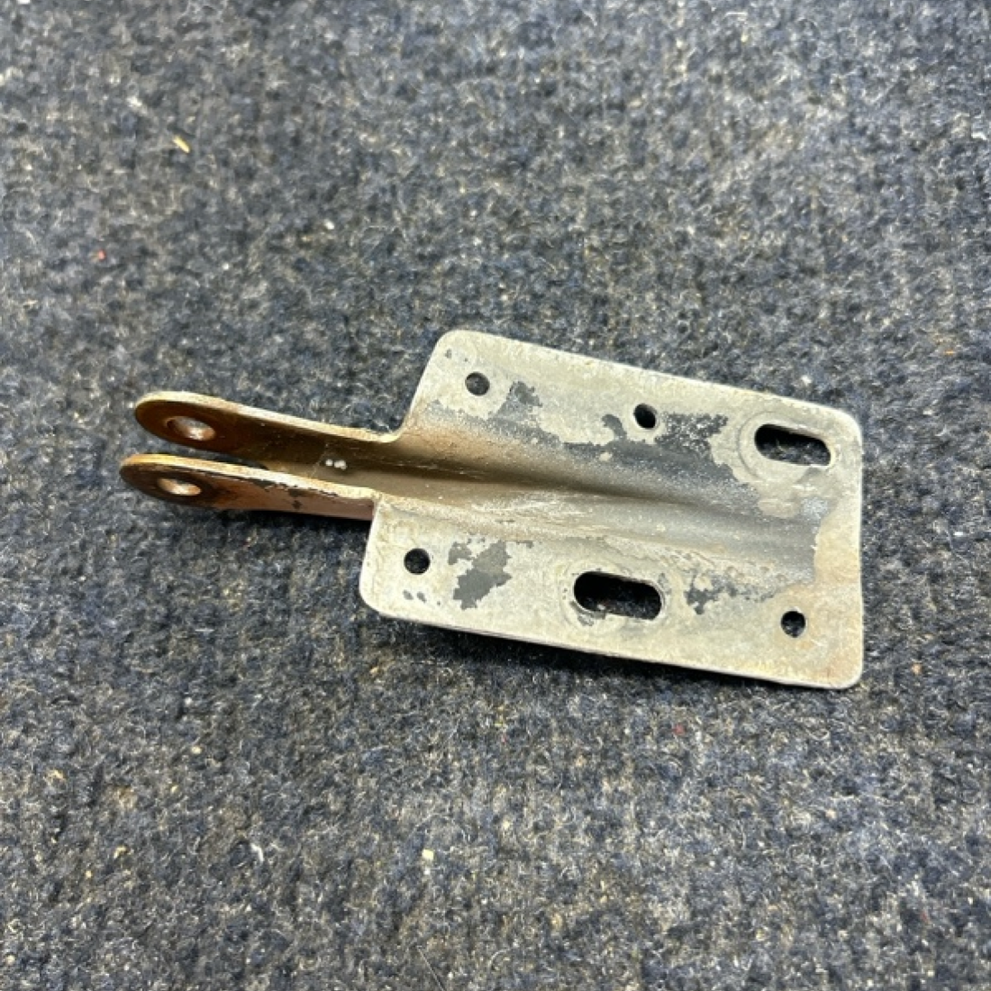 Used aircraft parts for sale, 66913-004 PIPER- CESSNA-BEECH- MOONEY VARIOS HINGE CABIN DOOR TOP