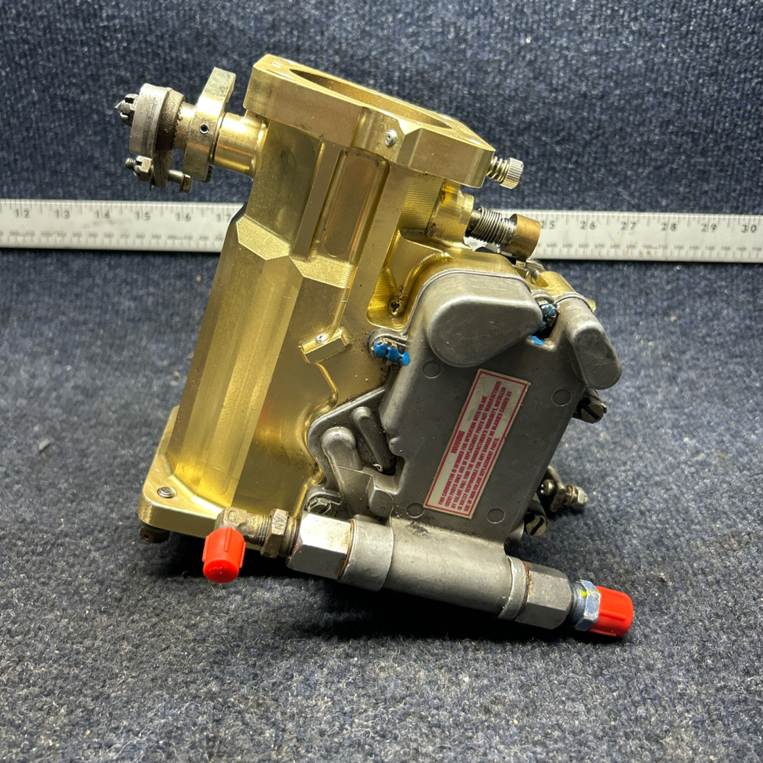 Used aircraft parts for sale, LW-16518-85 PIPER- CESSNA-BEECH- MOONEY VARIOS CARBURATOR ASSY USED BUT LOOKS FACTORY NEW