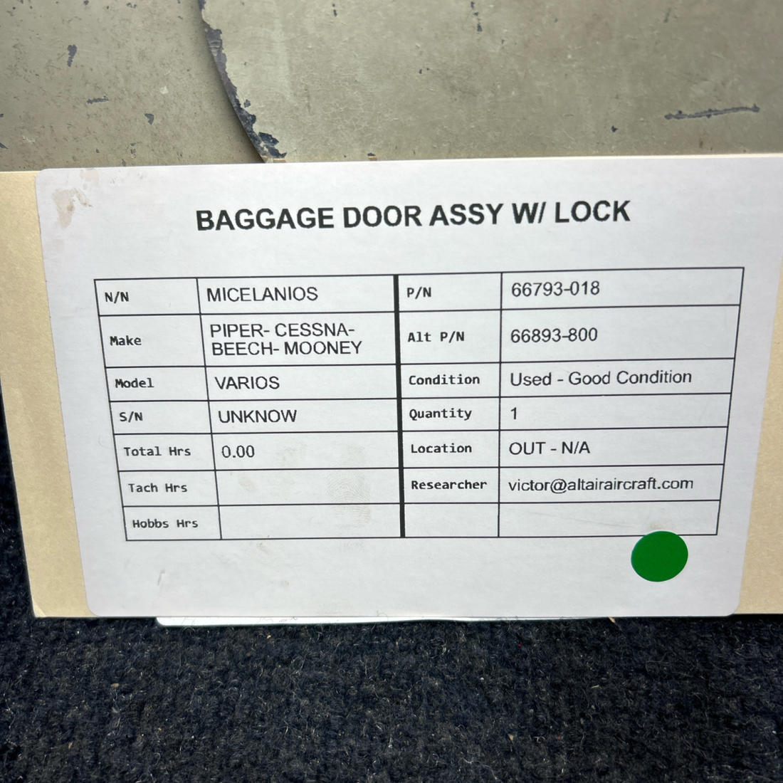 Used aircraft parts for sale, 66793-018 PIPER PA28RT-201 BAGGAGE DOOR ASSY W/ LOCK