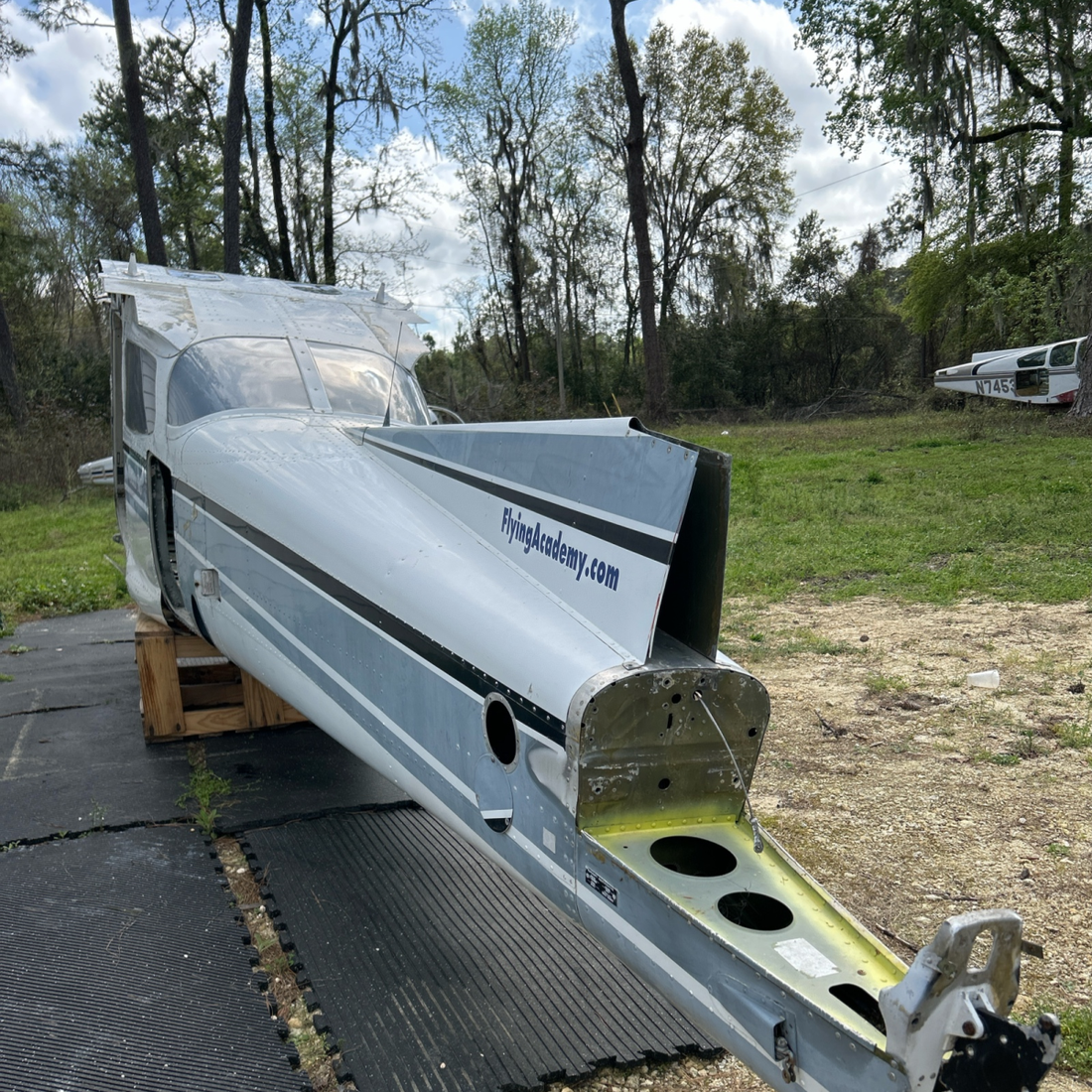 Used aircraft parts for sale, N9795B Cessna 172RG FUSSELAGE -DATA PLATE-LOOK BOOKS S/N 172RG1042