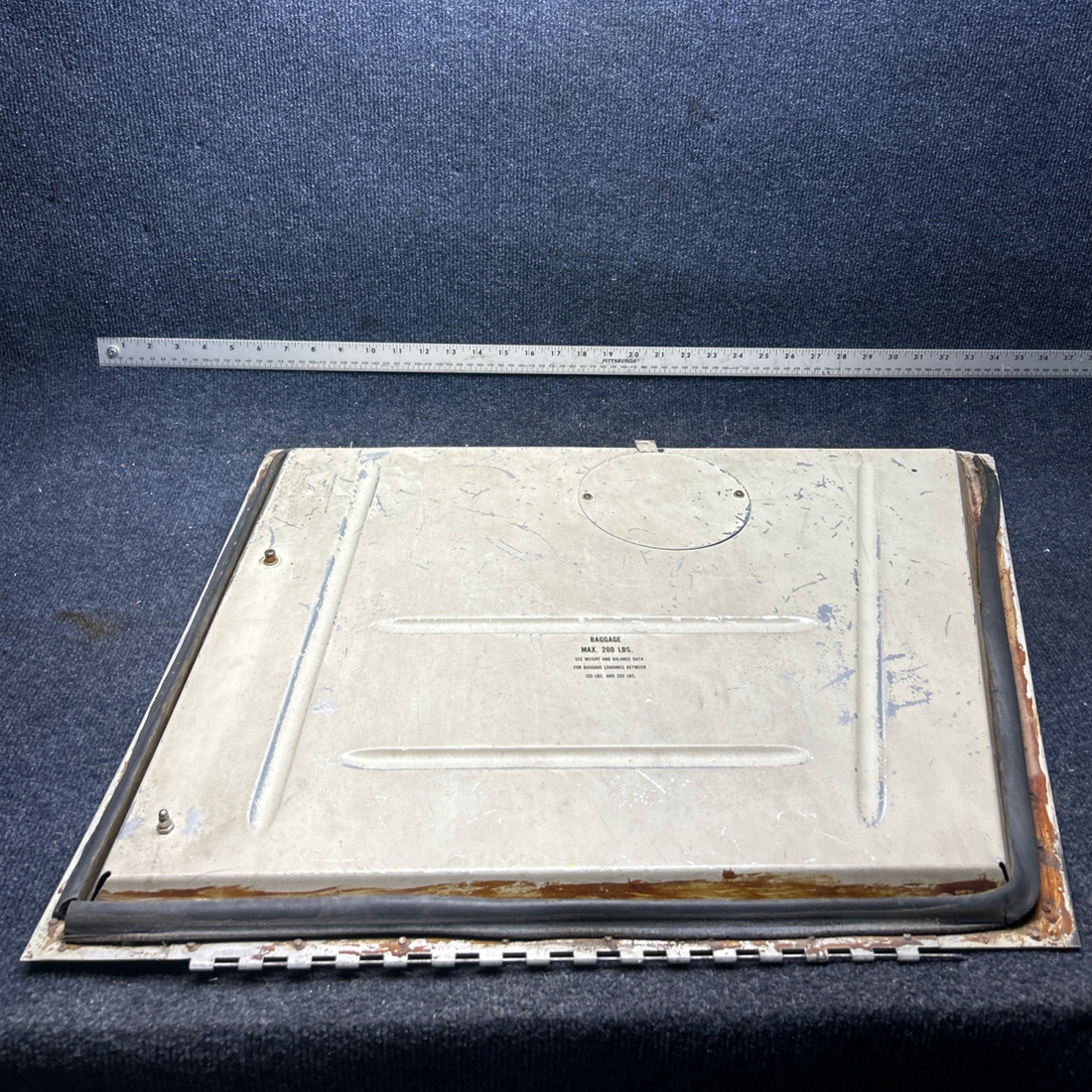 Used aircraft parts for sale, 66793-018 PIPER PA28RT-201 BAGGAGE DOOR ASSY W/ LOCK