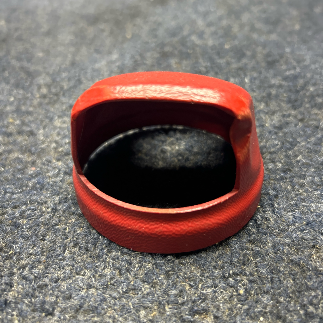 Used aircraft parts for sale, 687386-002 PIPER- CESSNA-BEECH- MOONEY VARIOS AIR VENT CUP