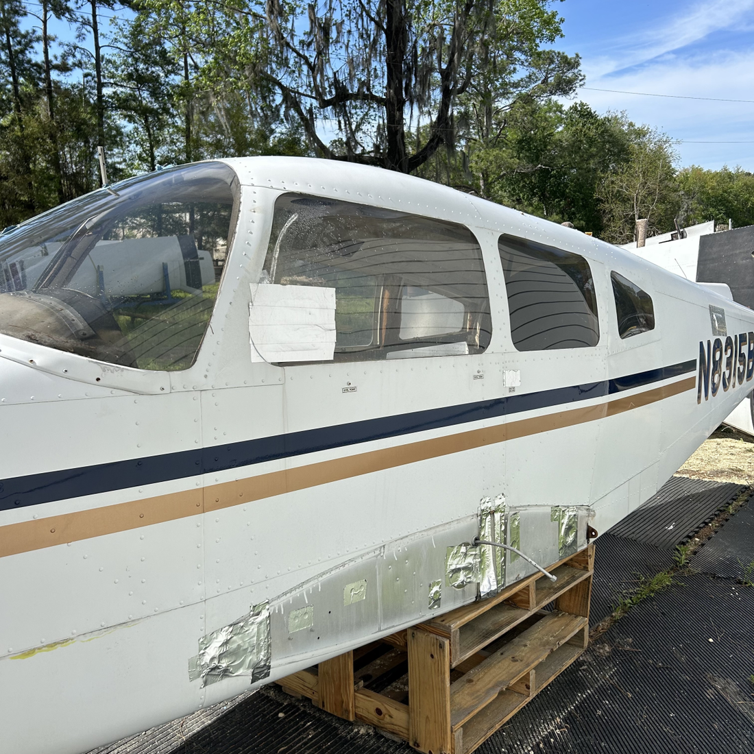 Used aircraft parts for sale, Fuselage PIPER PA28RT-201 FUSELAGE /DATA PLATE AND LOG BOOK