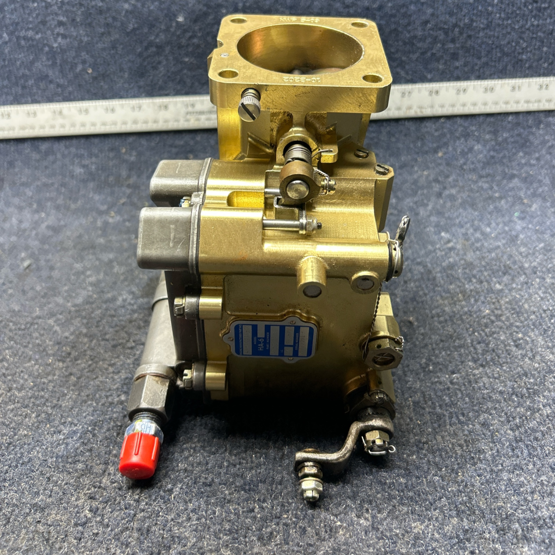 Used aircraft parts for sale, LW-16518-85 PIPER- CESSNA-BEECH- MOONEY VARIOS CARBURATOR ASSY USED BUT LOOKS FACTORY NEW
