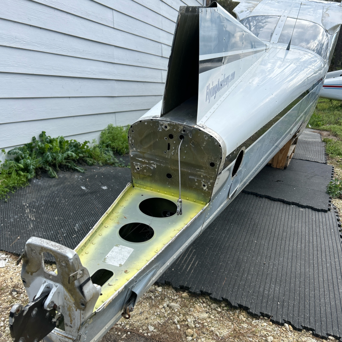 Used aircraft parts for sale, N9795B Cessna 172RG FUSSELAGE -DATA PLATE-LOOK BOOKS S/N 172RG1042