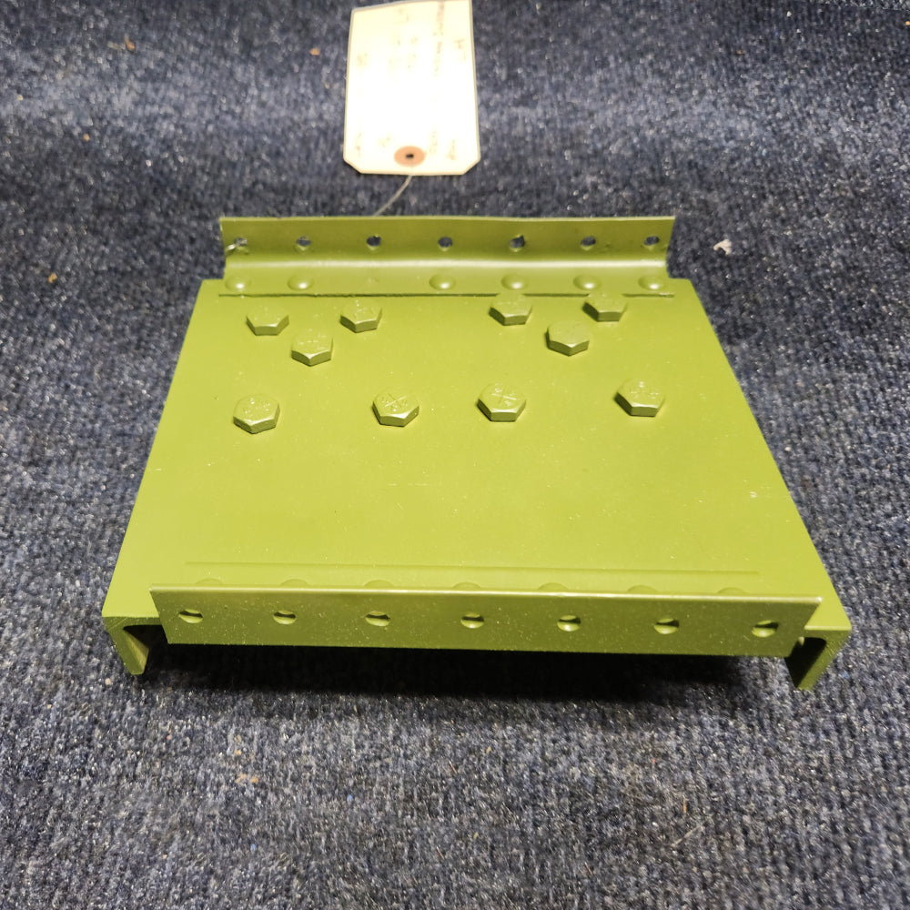 Used aircraft parts for sale 0713495-21, 0713495-6 LH CESSNA C180/185 Bracket Main Landing Inboard Assy RH