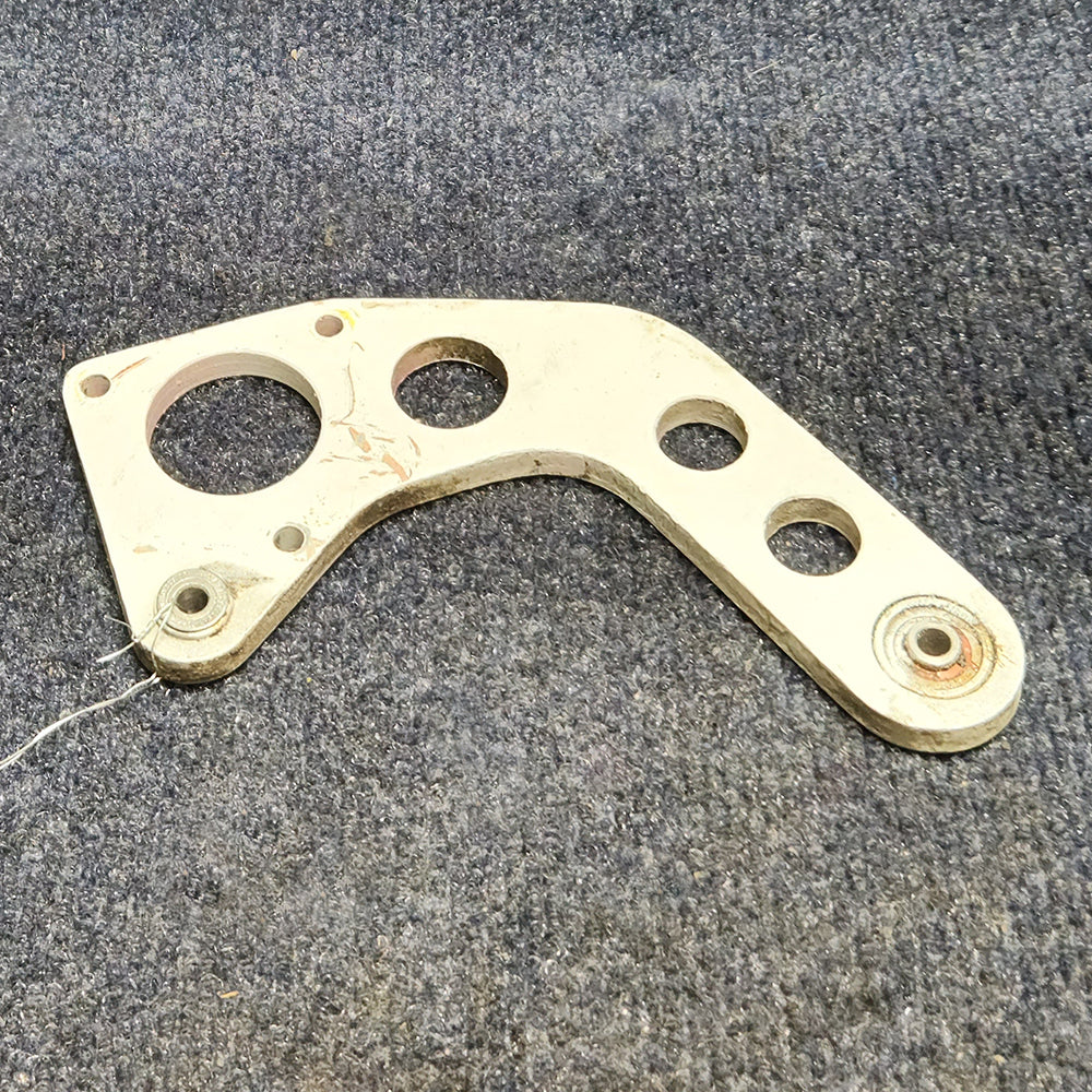 Used aircraft parts for sale 0760676-1 CESSNA C182P Arm Assy Elevator